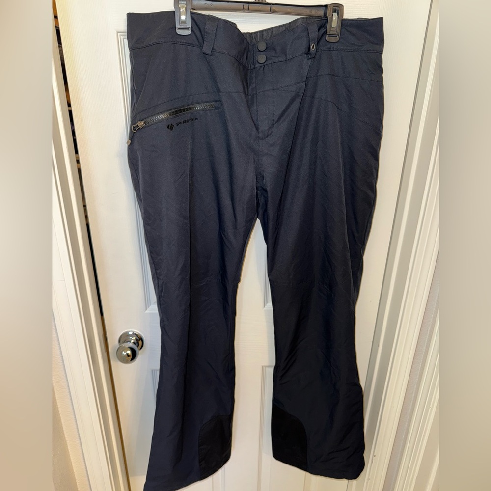 Obermeyer women’s snow pants, 18